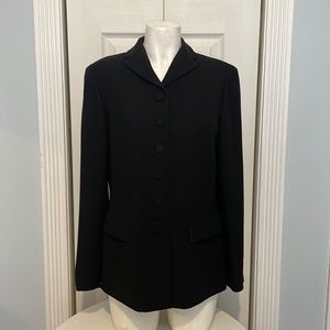 LOFT Beautiful jacket in black with covered buttons